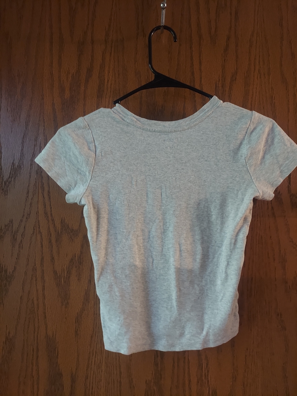 Hollister Co. Soft Heather Grey Fitted Short Sleeve T-Shirt XS - Picture 7 of 8